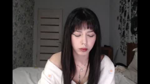 Mina online show from 07-12-26, 05:59