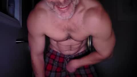 waynekent80 online show from 01-11-26, 06:51