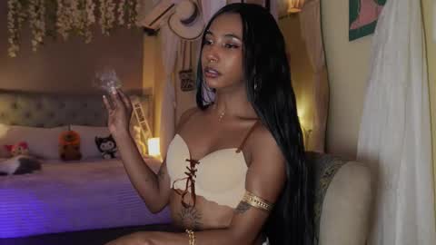 Wayuu Goddess  3 online show from 10-08-25, 09:12