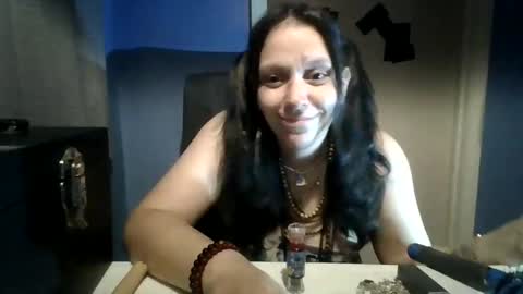 Snapshot of waywardqueen chatting on 10-02-25, 07:26 waywardqueen online show from 10-02-25, 07:26