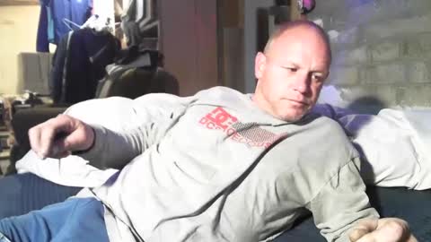 wcnmail24 online show from 03-02-25, 02:32