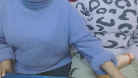 Snapshot of we_are_indian chatting on 12-17-24, 10:34 khushiwife kabirhubby kavyasexy gf online show from 12-17-24, 10:34