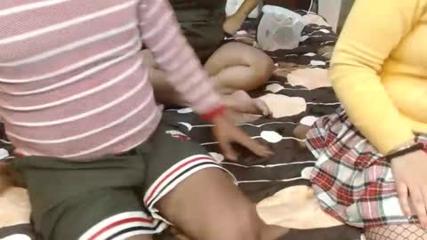 Snapshot of we_are_indian chatting on 01-20-25, 10:40 khushiwife kabirhubby kavyasexy gf online show from 01-20-25, 10:40