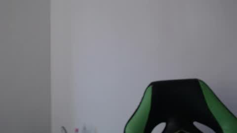 Trixie 3 online show from 04-07-26, 02:17