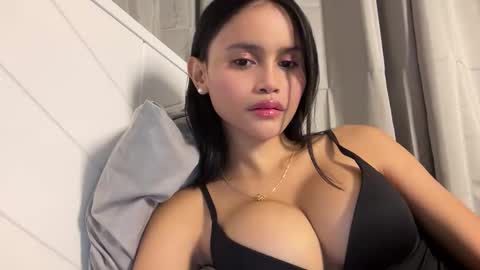 Maggie online show from 05-02-26, 03:17