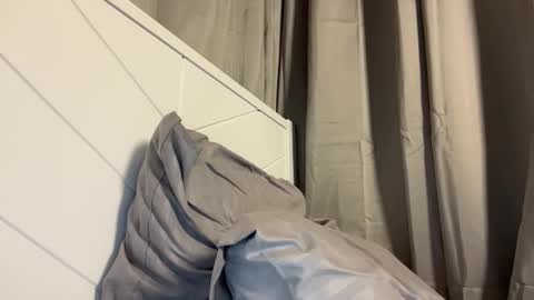 Maggie online show from 05-21-26, 04:25