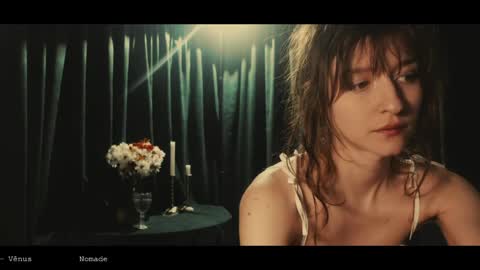 Coraline online show from 04-12-26, 04:34