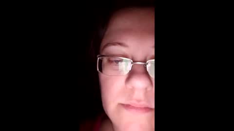 Snapshot of webgirl2 chatting on 12-10-24, 04:27 Marina online show from 12-10-24, 04:27