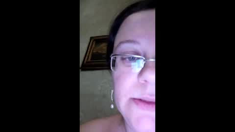Snapshot of webgirl2 chatting on 01-02-25, 11:38 Marina online show from 01-02-25, 11:38