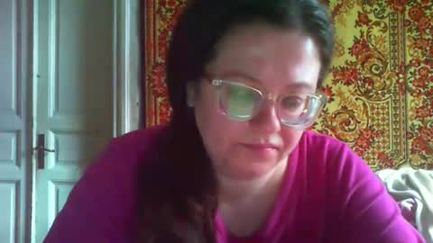 Marina online show from 04-17-26, 12:30