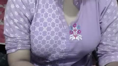Snapshot of webshowxxx chatting on 07-09-26, 10:30 mina online show from 07-09-26, 10:30
