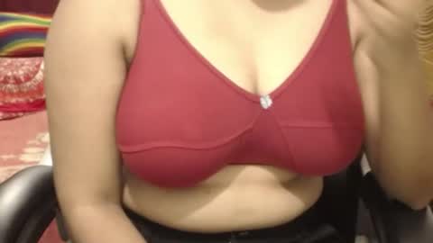 Snapshot of webshowxxx chatting on 07-19-26, 01:59 mina online show from 07-19-26, 01:59