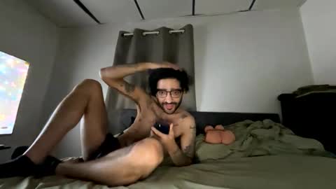 ShootingWebs online show from 12-04-25, 06:55