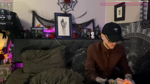 Snapshot of webz_and_kordz chatting on 05-14-26, 05:14 WebzKordz online show from 05-14-26, 05:14