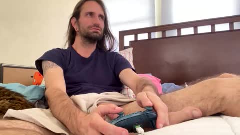 weedwacker43 online show from 03-07-26, 06:27