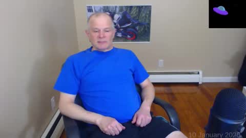 Chris online show from 01-10-26, 09:41