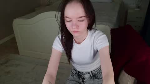 Snapshot of weksamur chatting on 05-27-26, 09:34 WeksaMur online show from 05-27-26, 09:34