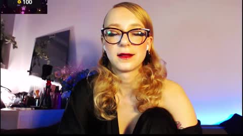 Liza online show from 02-26-25, 02:15