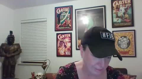 Snapshot of wendycu chatting on 12-13-24, 05:05 WendyCU online show from 12-13-24, 05:05