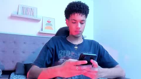 WES online show from 01-08-26, 04:48