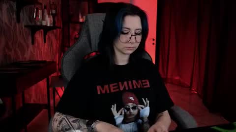 little girl who is always rightLisa online show from 03-14-26, 01:12