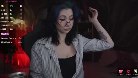 little girl who is always rightLisa online show from 04-21-26, 01:29