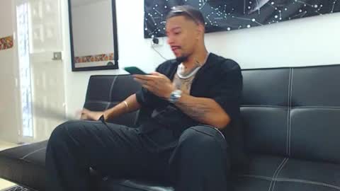 Wesley Rogger online show from 11-29-25, 10:35