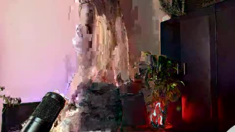 Snapshot of west_ta chatting on 02-22-25, 07:03 tatty online show from 02-22-25, 07:03