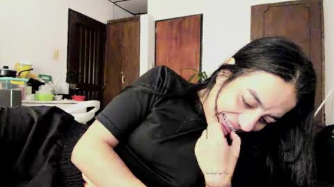 Snapshot of west_ta chatting on 03-07-25, 06:22 tatty online show from 03-07-25, 06:22