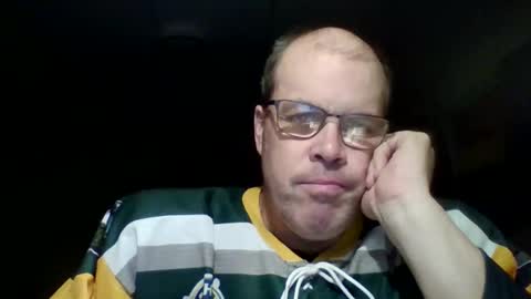 westcoasthockeyplayer online show from 03-20-26, 02:49