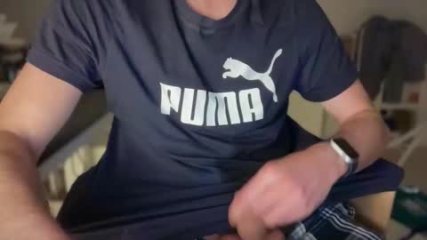 wet_adidasboy online show from 04-29-26, 07:42