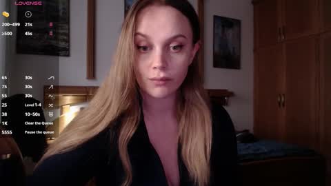 Lana online show from 10-14-25, 02:29