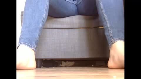 wet_pants2022 online show from 02-27-25, 01:38