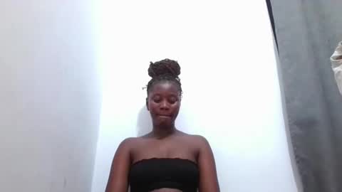 wet_pussieyy online show from 03-12-26, 10:05