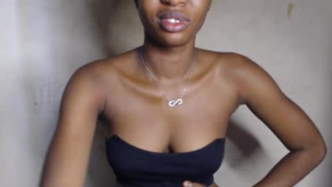 Bella online show from 06-14-26, 09:44