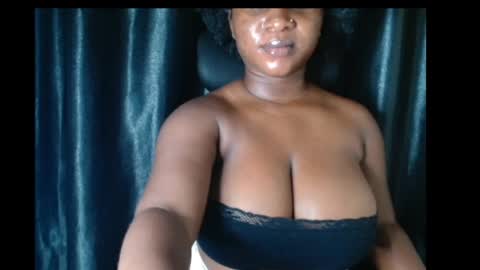 Snapshot of wet_xxpussy55 chatting on 06-17-26, 04:15 Sonia online show from 06-17-26, 04:15