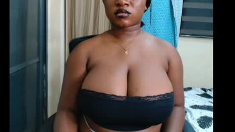 Snapshot of wet_xxpussy55 chatting on 07-29-26, 12:31 Sonia online show from 07-29-26, 12:31