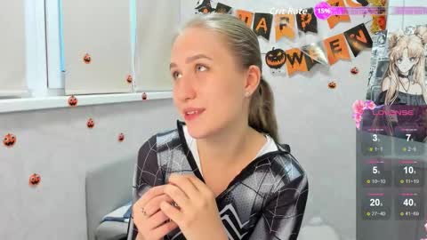 Sonya online show from 10-22-25, 01:22