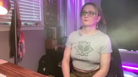 WetRainbows online show from 02-12-26, 05:19