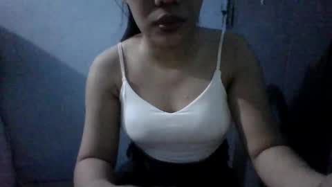 Snapshot of wetseductiveclit chatting on 04-15-26, 10:33 wetseductiveclit online show from 04-15-26, 10:33