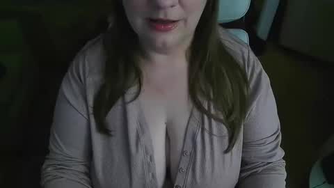 Snapshot of wetwordsonly chatting on 04-29-26, 02:26 WetWordsOnly online show from 04-29-26, 02:26