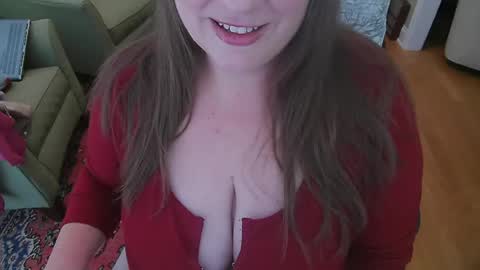 Snapshot of wetwordsonly chatting on 07-19-26, 05:38 WetWordsOnly online show from 07-19-26, 05:38