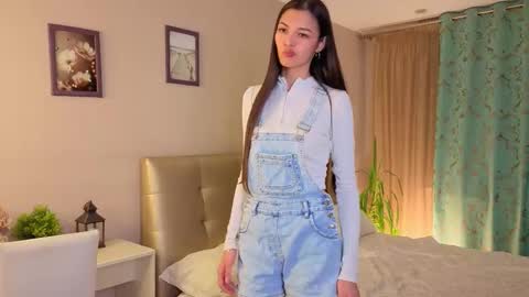 Kaylee online show from 01-17-26, 07:06