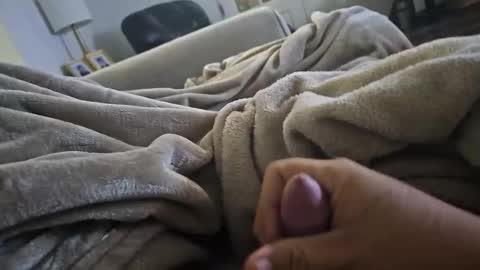 Snapshot of what_whaaat chatting on 10-29-25, 04:37 what_whaaat online show from 10-29-25, 04:37