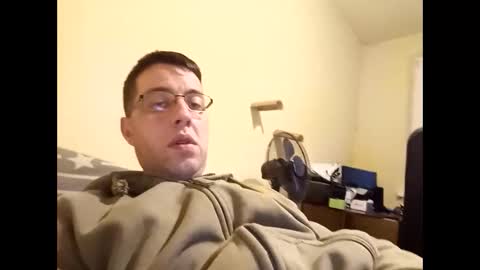 Snapshot of whatwouldyouliketosee chatting on 01-17-25, 06:26 stoffy online show from 01-17-25, 06:26