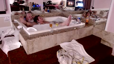 wheresmyqueenat online show from 02-24-25, 10:25