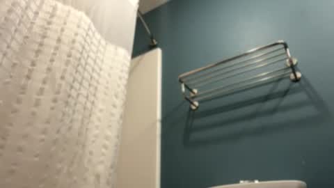 Telegram wherewashe online show from 04-19-26, 03:11