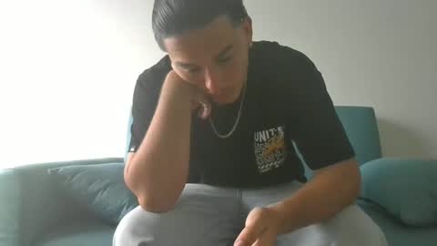 whiiteprince online show from 12-17-24, 08:34