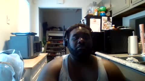 Snapshot of whiskeyandcoke24 chatting on 06-11-26, 07:01 WhiskeyandCoke online show from 06-11-26, 07:01