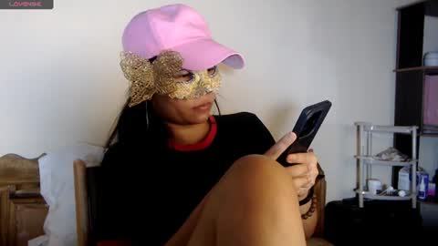 Snapshot of whisperinrain chatting on 07-19-26, 08:23 whisperinrain online show from 07-19-26, 08:23